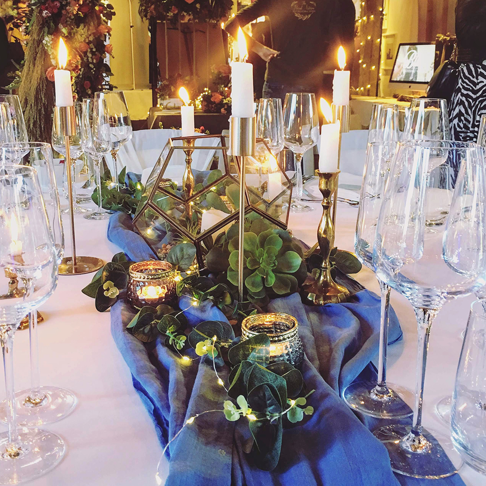 Octagonal terranium 2 Hire Your Day Floral Table Setting