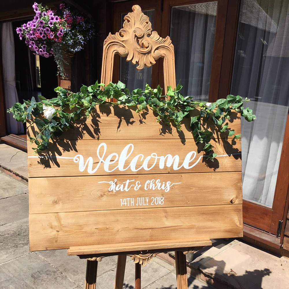 Personalised 'Welcome' sign